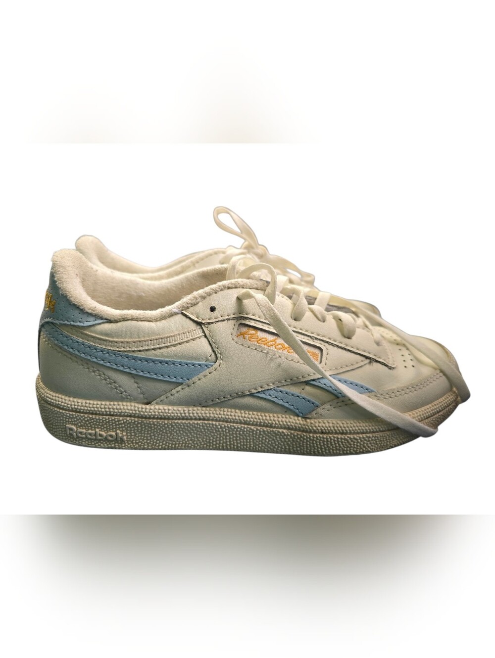 Reebok Womend Classic White & Light Blue Low-Top Sneakers great condition